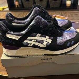 ASICS gel-lyte III galaxy
